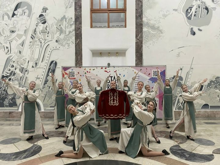 С хореографического конкурса коллективы вернулись с 4 дипломами