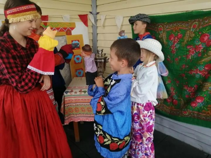 Народные традиции вспомнили в Разведчике