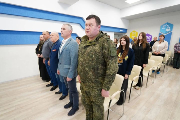 Служите честно, призывники!