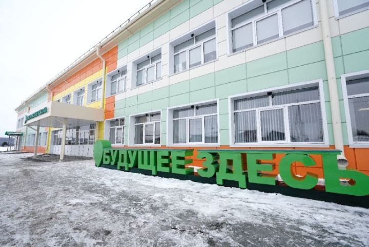 Школа в Верхотомском открылась после капитального ремонта 