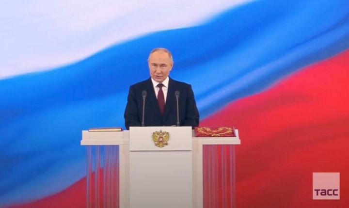 Владимир Путин вступил в должность президента