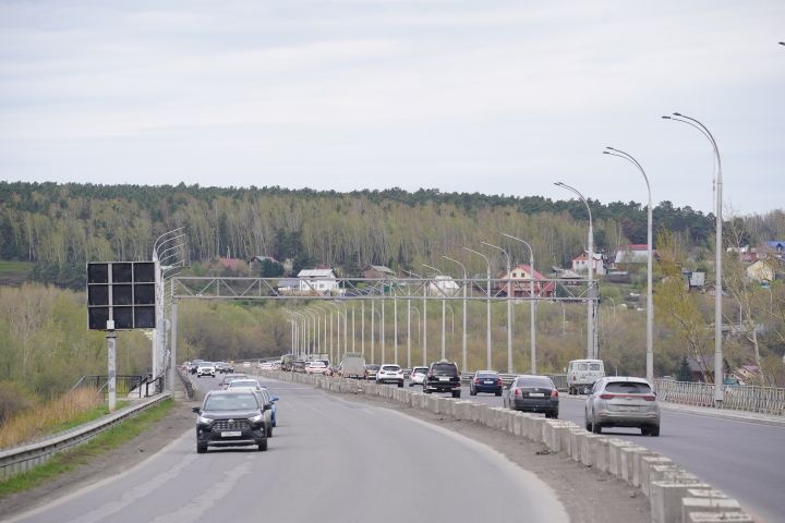 Движение на Кузбасском мосту ограничат в ночь с 9 на 10 мая