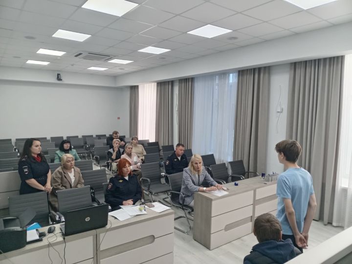 Юных водителей без прав рассмотрели на комиссии