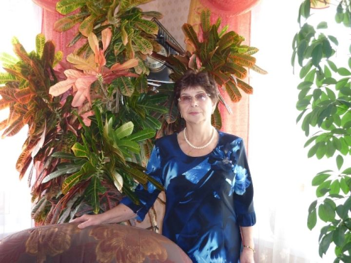 Педагог и геолог Лариса Ивановна Аброскина отмечает юбилей