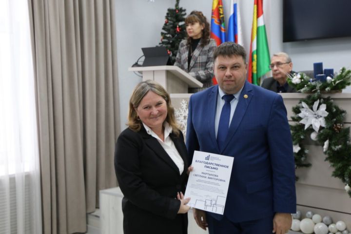 Волонтёров округа поздравили