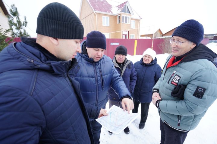На прямой линии жители двух улиц попросили водопровод. Вопрос будет решен