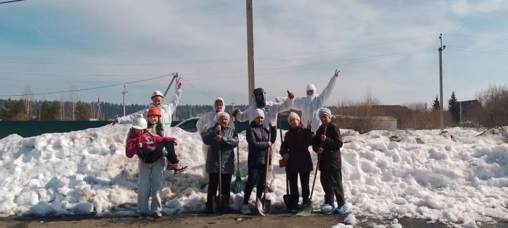 В округе провели космический субботник