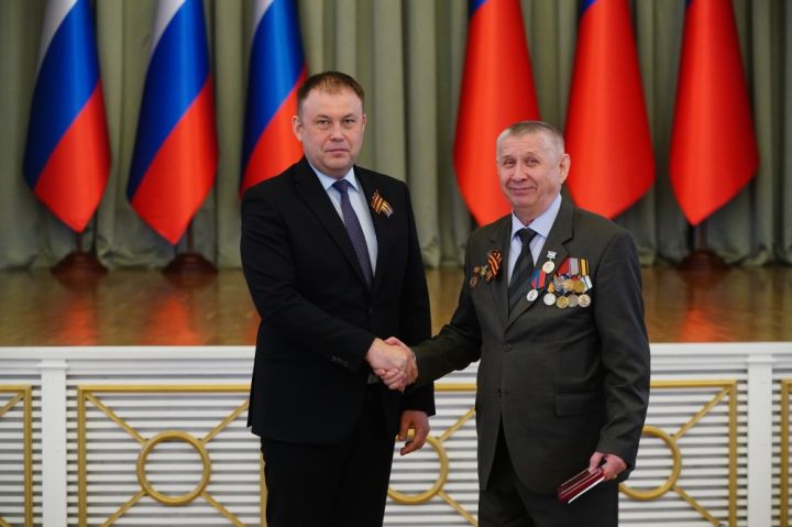 Губернатор наградил ликвидаторов радиационной катастрофы